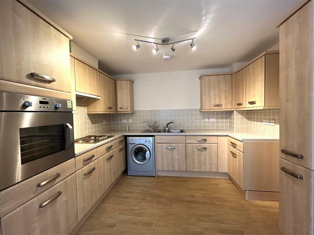 Additional image 10 of Queensway, Oldbury