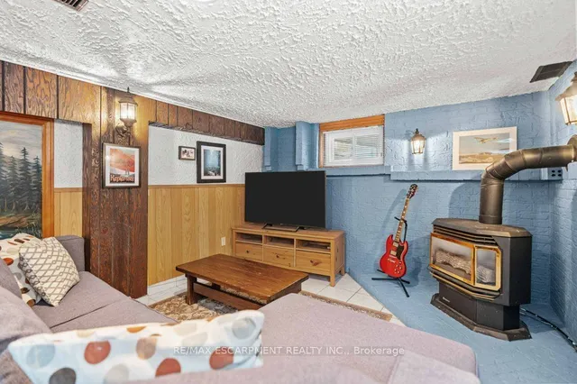 Additional image 29 of 42 Martin Rd