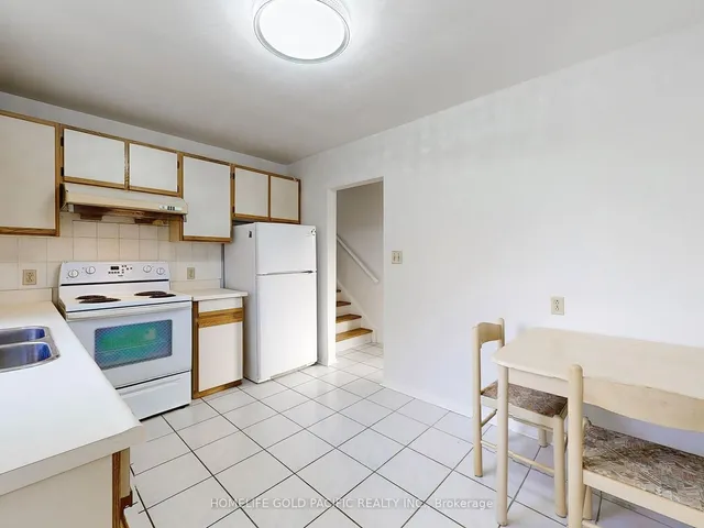 Additional image 15 of 38 Resolution Cres