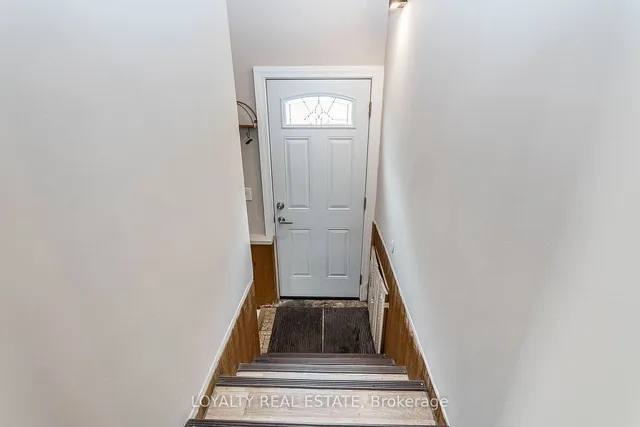 Additional image 21 of 704 Burgess Ave