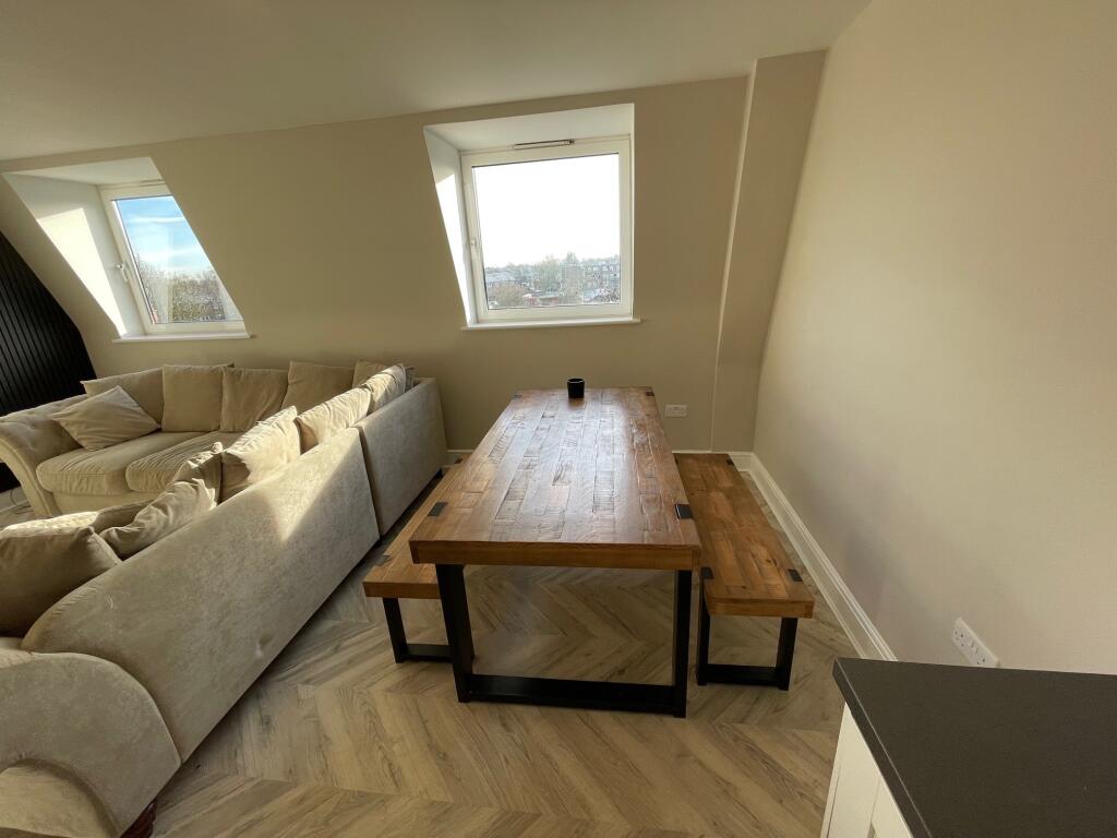 Additional image 5 of 17 Maizefield House, Moors Walk, Welwyn Garden City, Hertfordshire AL7 2BQ