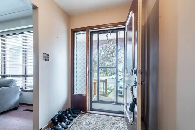 Additional image 5 of 662 West 5th St