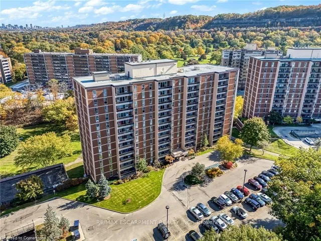 Additional image 8 of 1966 Main St Unit 1106