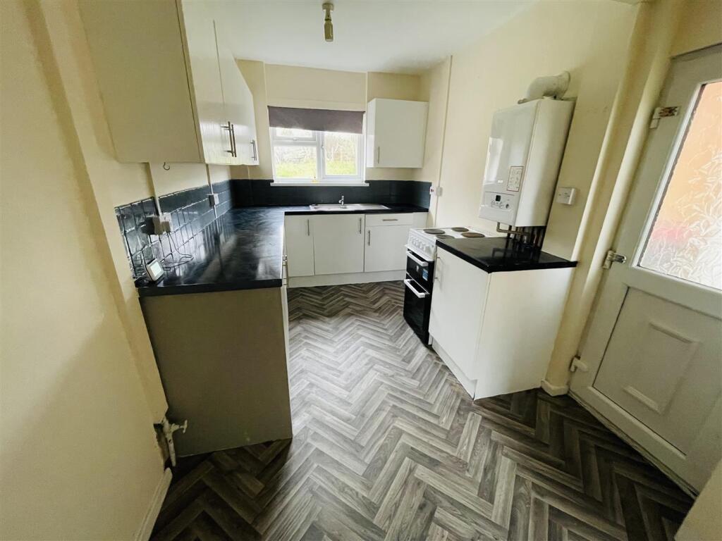 Additional image 5 of Kitwood Avenue, Dordon, B78 1PF