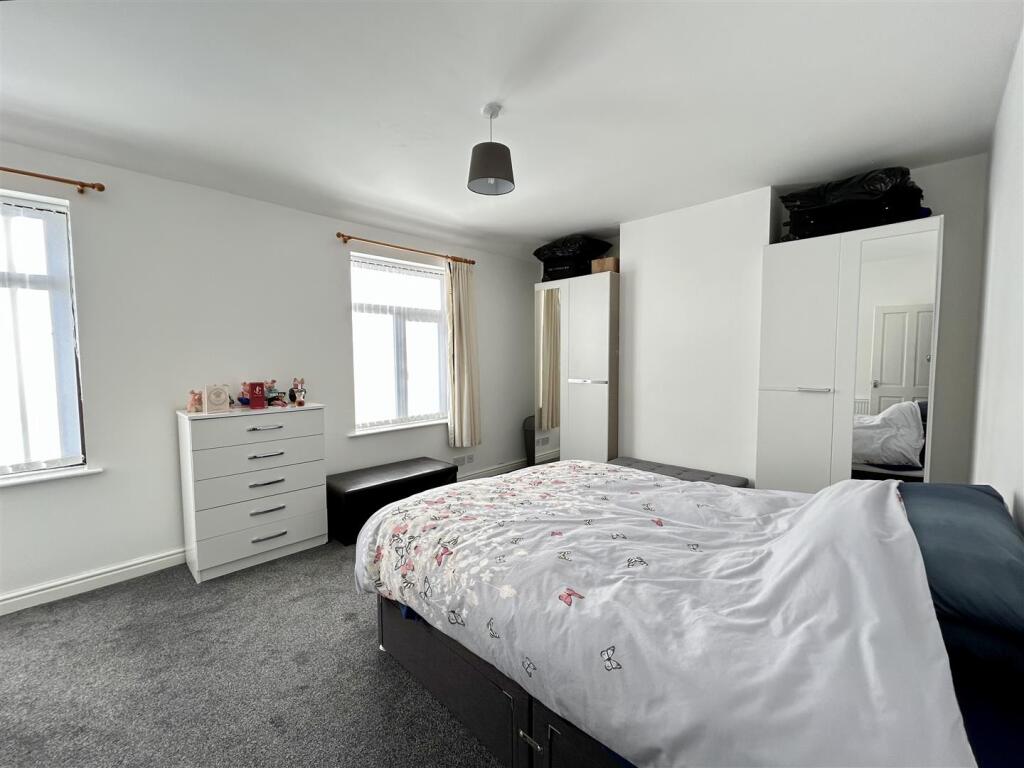 Additional image 9 of Oak Road, West Bromwich