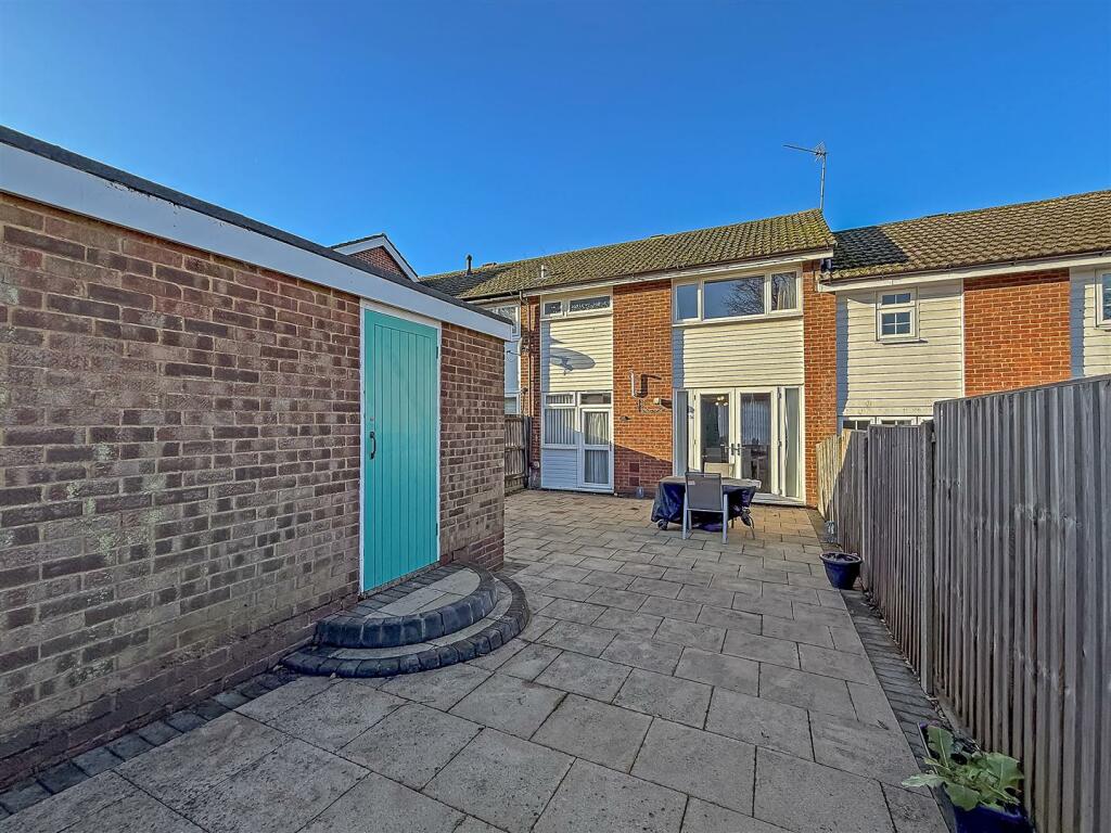 Additional image 15 of Canberra Close, St Albans