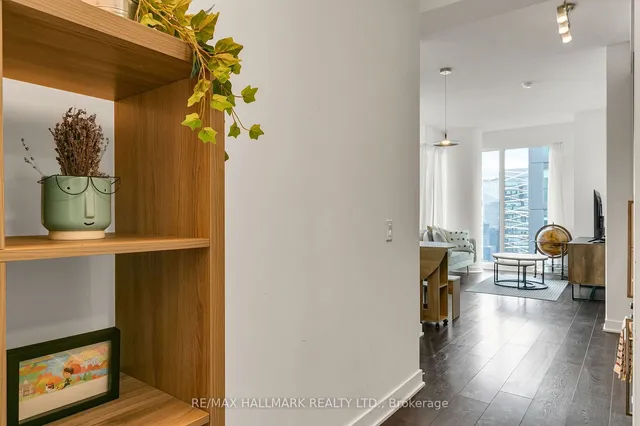 Additional image 6 of 125 Blue Jays Way St Unit 4608