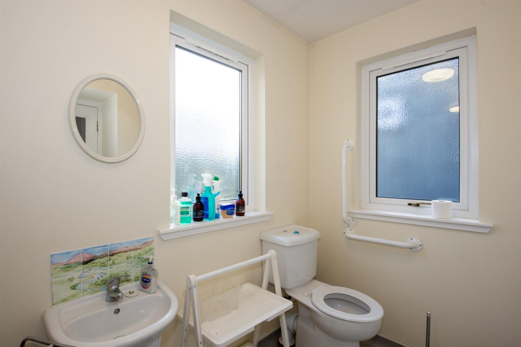 Additional image 13 of Cruachan, The Square, Tomintoul