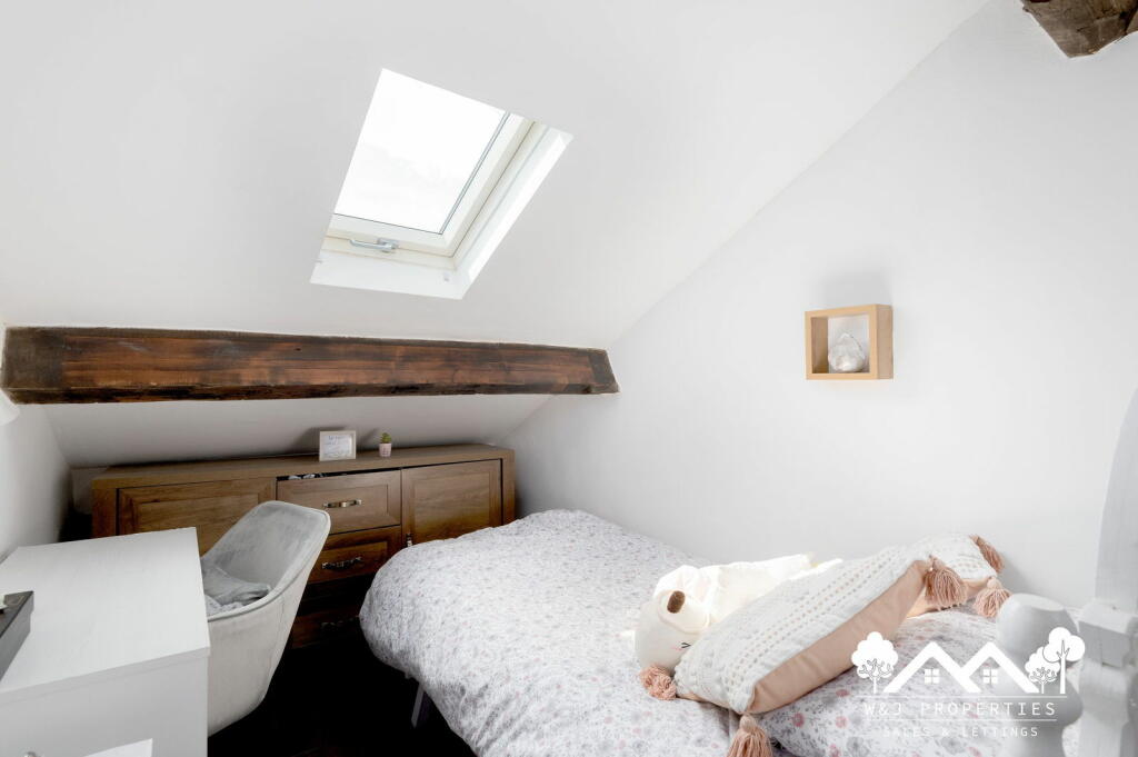 Additional image 39 of Blackburn Road, Darwen, BB3