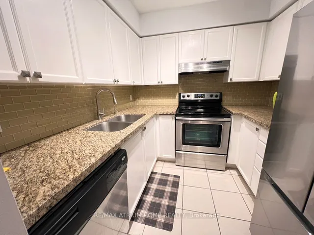 Additional image 29 of 35 Finch Ave Unit 2511