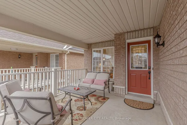 Additional image 3 of 142 Vintage Gate