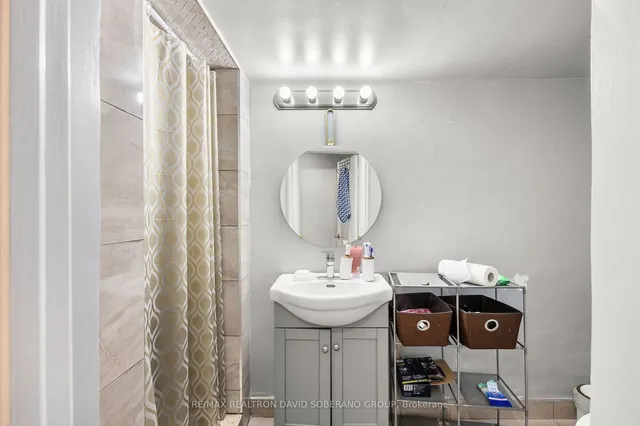 Additional image 24 of 68 Acton Ave