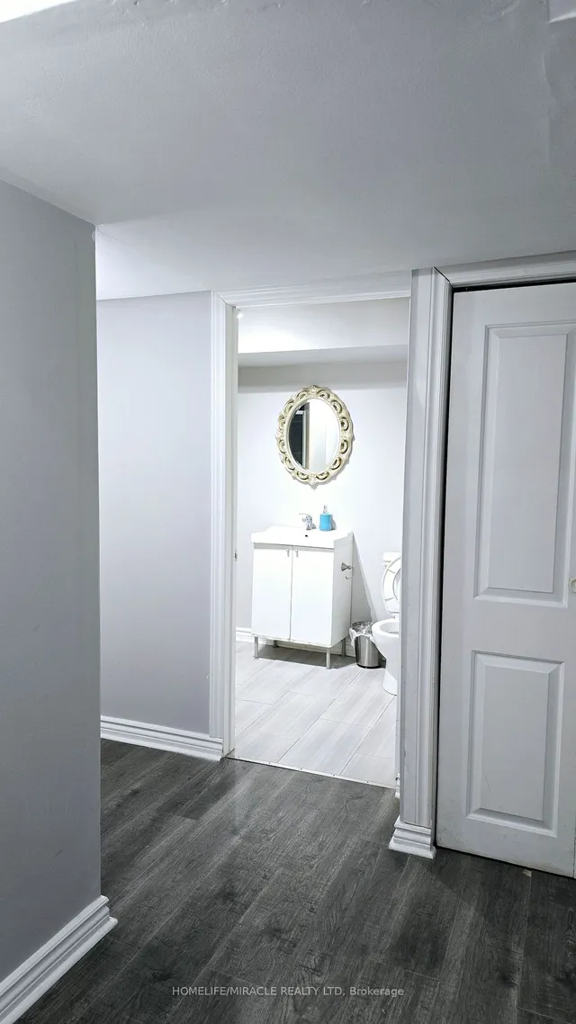 Additional image 21 of 33 Atira Ave