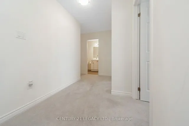 Additional image 22 of 932 Cherry Crt