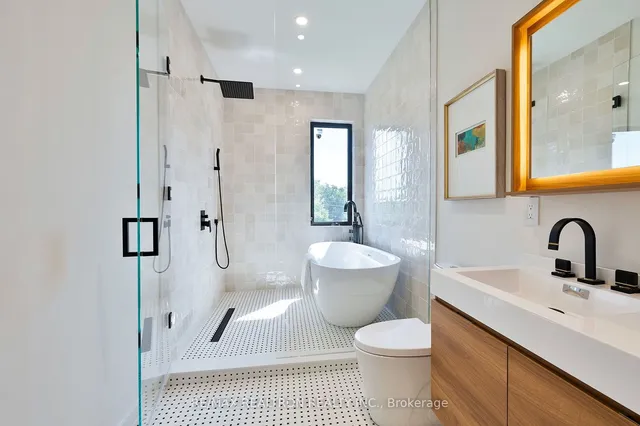 Additional image 20 of 53 Alameda Ave