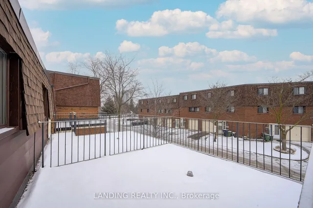 Additional image 26 of 210 Sprucewood Crt