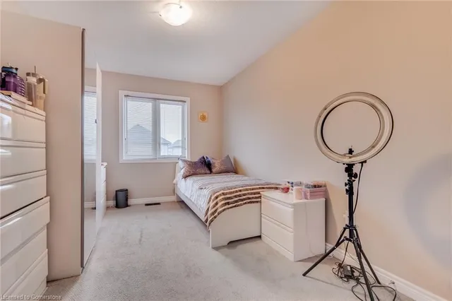 Additional image 17 of 162 Westbank Trail