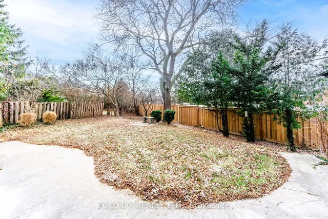 Additional image 22 of 57 Marthclare Ave