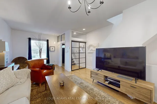 Additional image 3 of 16 Winnifred Ave