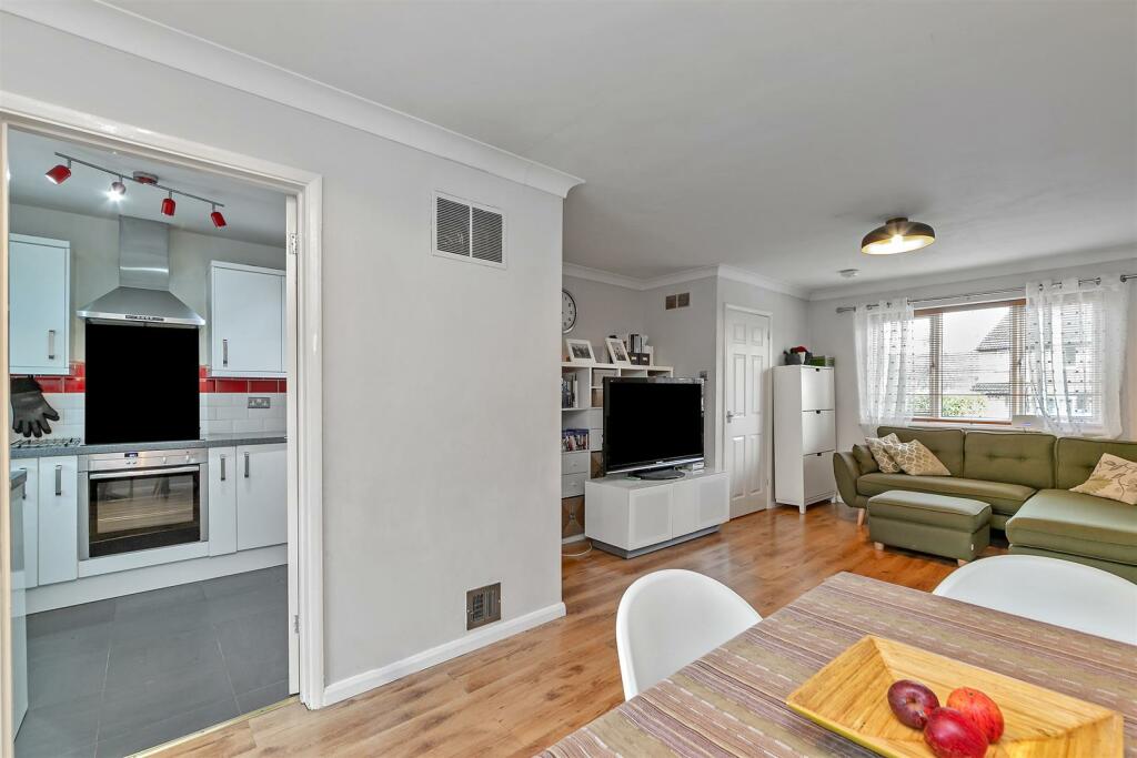 Additional image 9 of Beverley Gardens, St. Albans