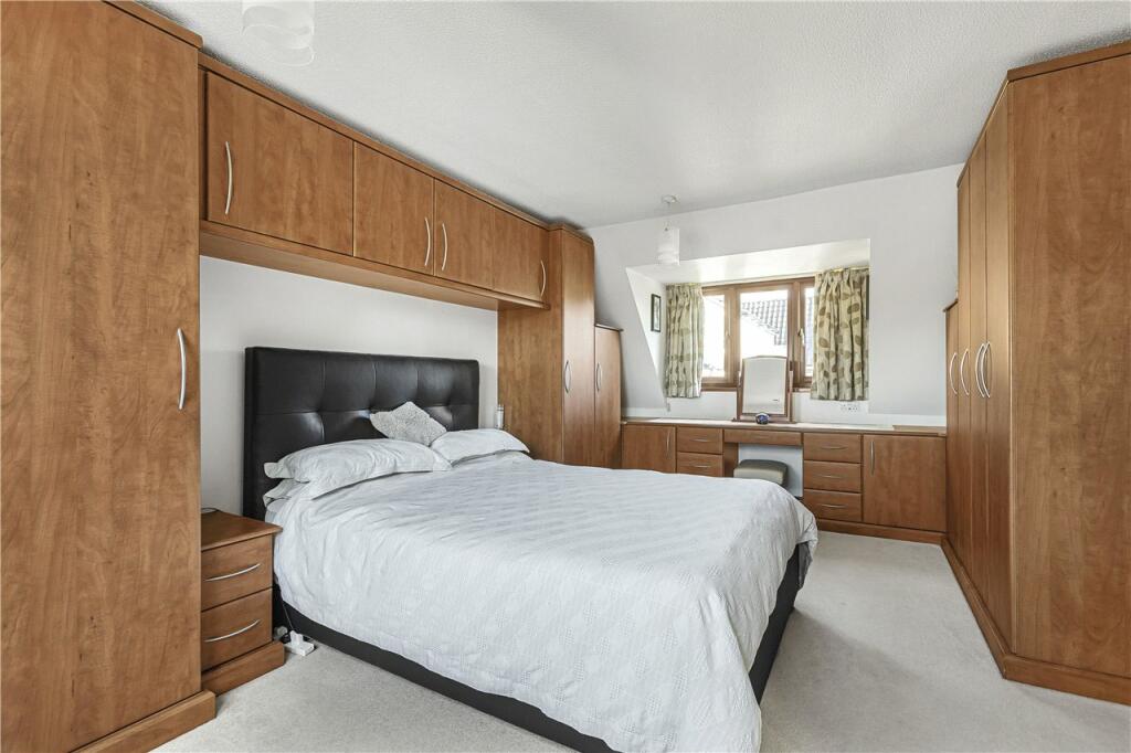 Additional image 13 of Cubitts Close, Digswell, Hertfordshire, AL6