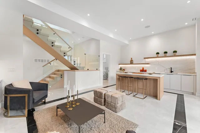 Additional image 33 of 153 B Parkview Ave