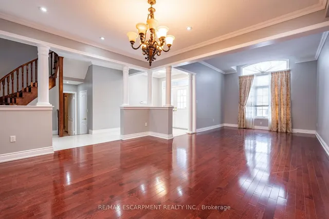 Additional image 6 of 15 Hellyer Ave