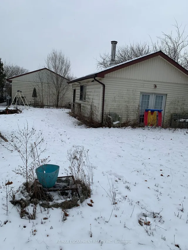 Additional image 16 of 61 Chester Rd