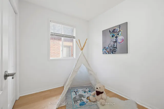 Additional image 23 of 739 Shortreed Cres