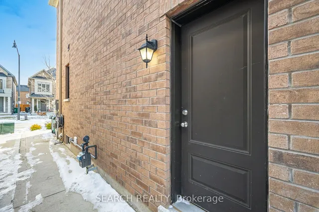 Additional image 21 of 18 Angelfish Rd