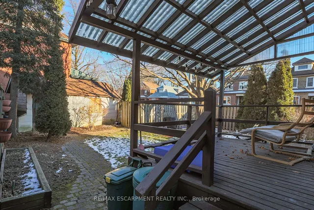 Additional image 32 of 21 Paisley Ave