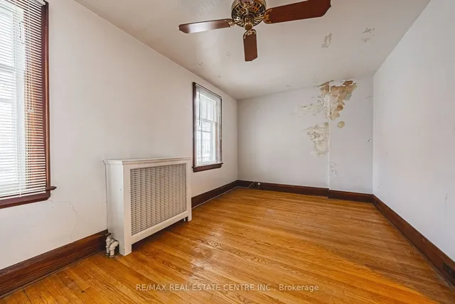 Additional image 23 of 8 MAIN St