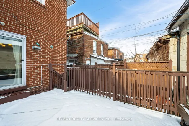 Additional image 31 of 171 Montrose Ave