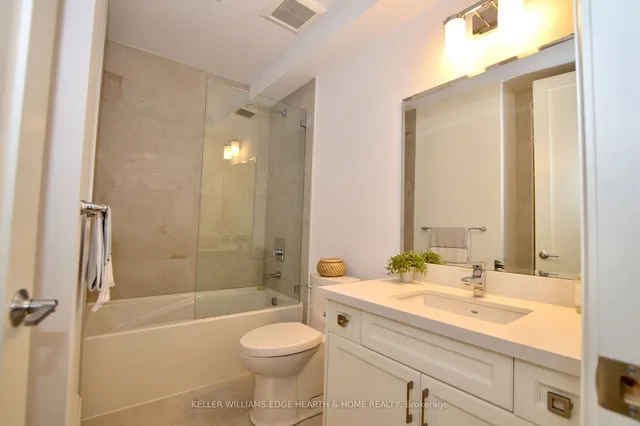 Additional image 28 of 112 King St Unit PH 6