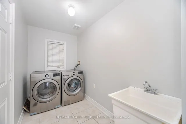 Additional image 37 of 1 Ballyhaise Cres