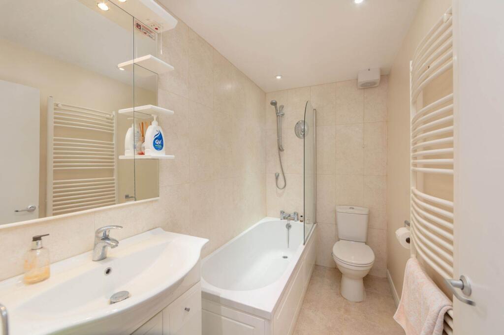 Additional image 9 of Camden Crescent