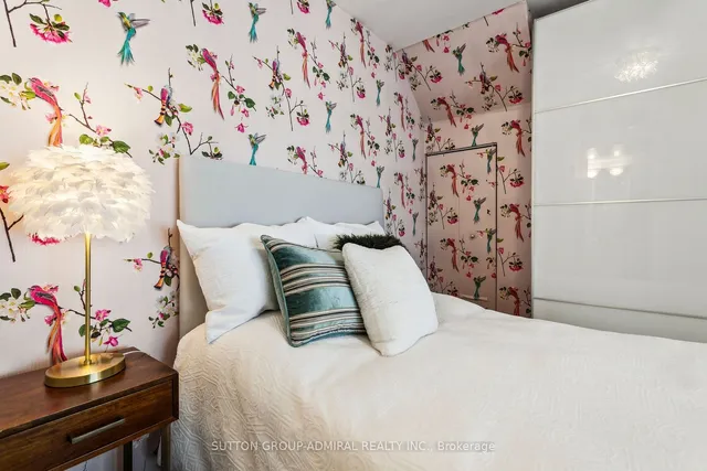 Additional image 28 of 34 Western Battery Rd Unit 435