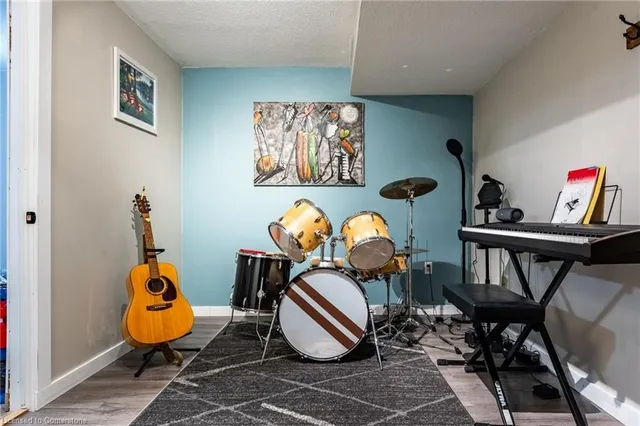 Additional image 35 of 17 Archer Way