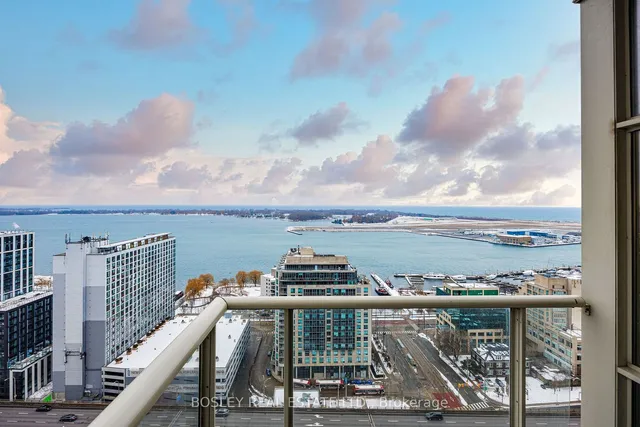 Additional image 33 of 35 Mariner Terr Unit 3009