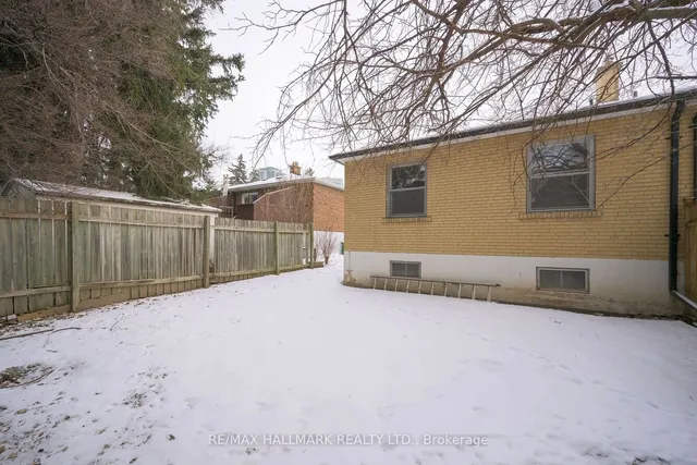 Additional image 22 of 34 Linelle St