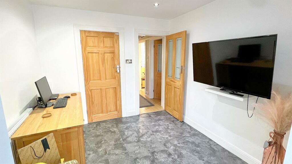 Additional image 6 of Russell Bank Road, Four Oaks