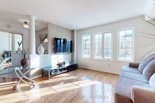 Additional image 4 of 1246 Mowat Lane