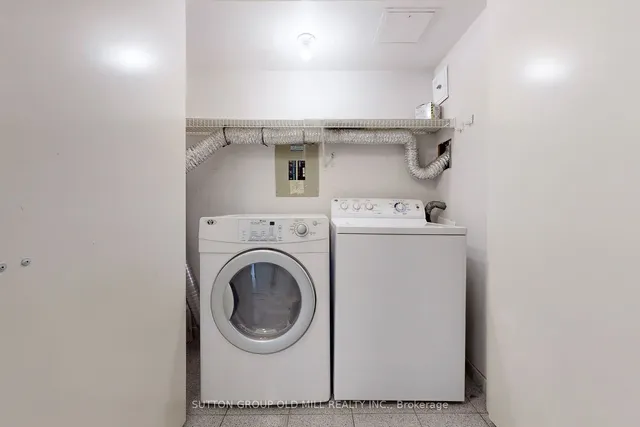 Additional image 23 of 2269 Lake Shore Blvd Unit 1402