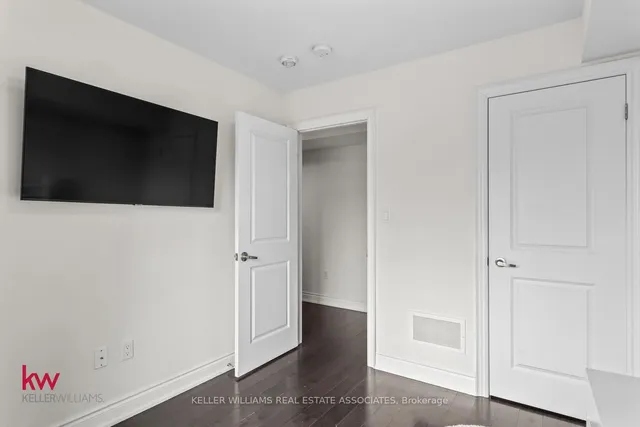 Additional image 10 of 71 Pony Farm Dr