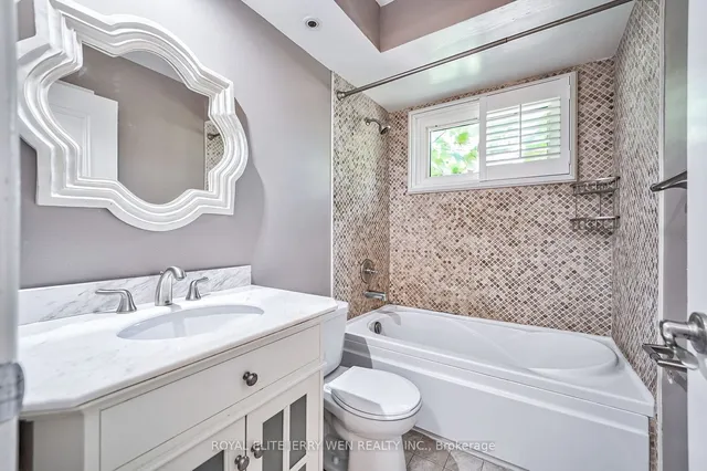 Additional image 18 of 10 Mellowood Dr