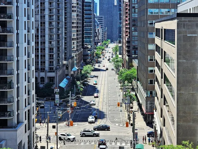 Additional image 2 of 832 Bay St Unit 708