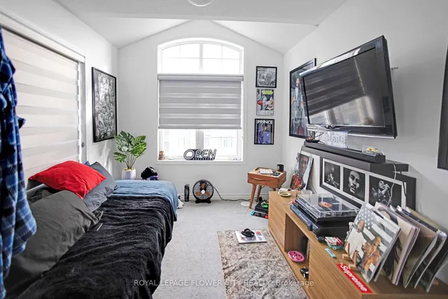 Additional image 11 of 189 Keppel Circ