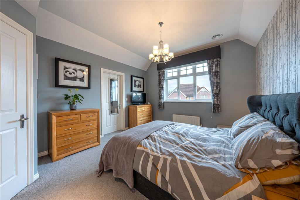 Additional image 25 of Haydock Close, Dosthill, Tamworth, Staffordshire, B77