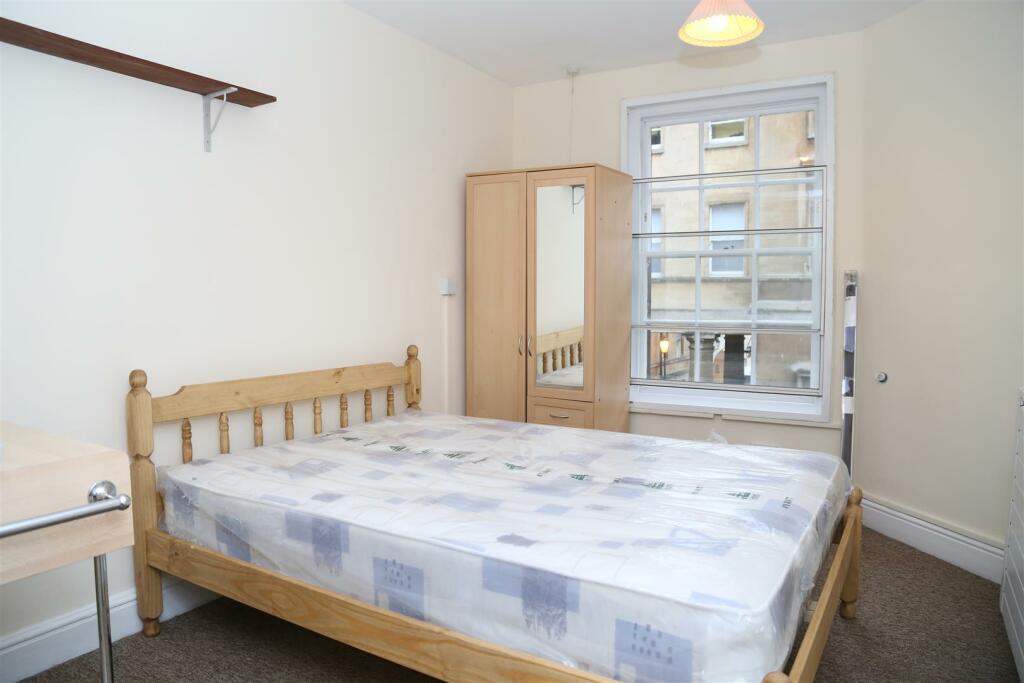 Additional image 5 of Trim Street