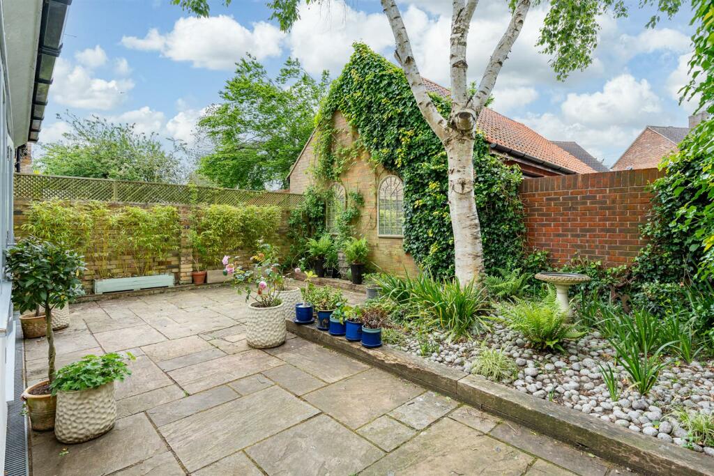 Additional image 24 of Lower Green, Tewin, Welwyn